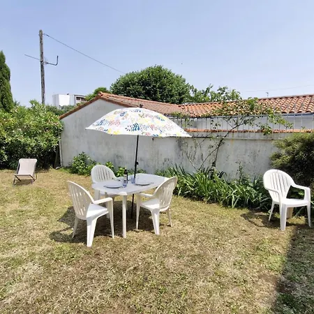 - - Rez-de-jardin - Marche A Deux Pas A 600m * Royan